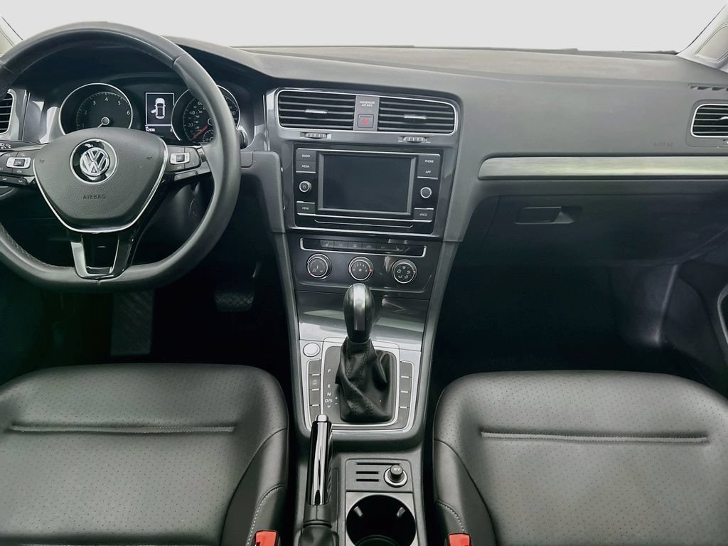 Used 2020 Volkswagen Golf 4-Door FWD image 13
