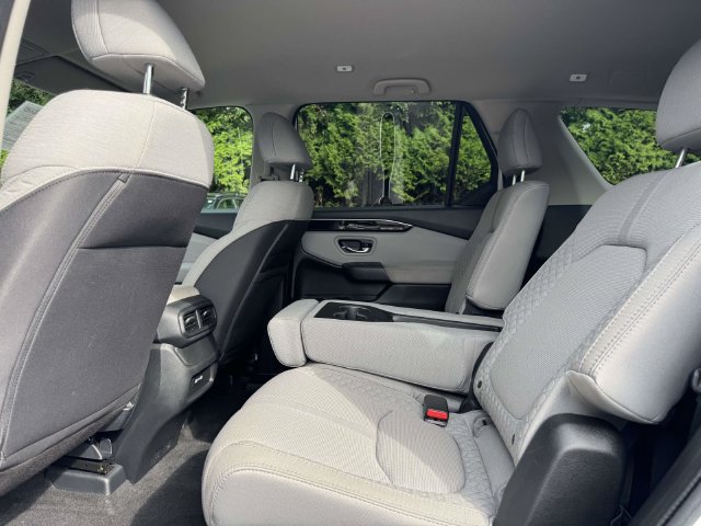 Certified 2023 Honda Pilot LX image 10