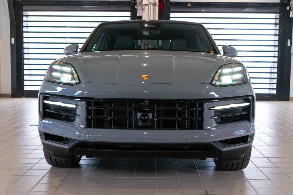 New 2026 Porsche Cayenne Coupe AWD/4WD image 6