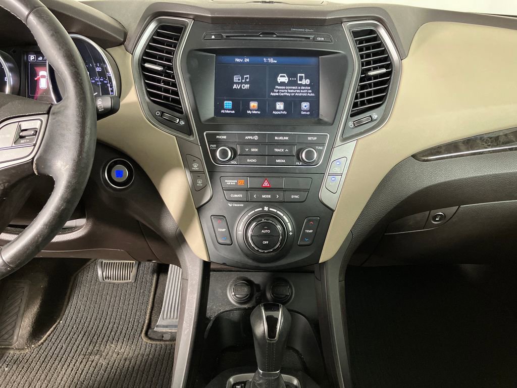 Used 2017 Hyundai Santa Fe Sport image 23