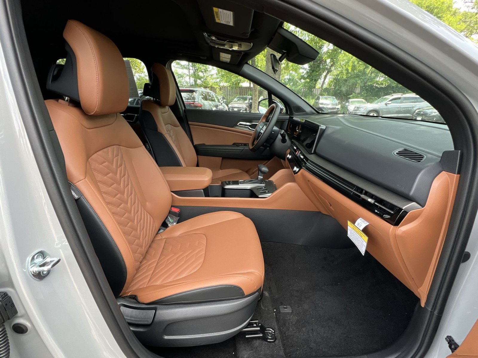 New 2026 Kia Sportage X-Line w/ X-Line Premium Package AWD/4WD image 34