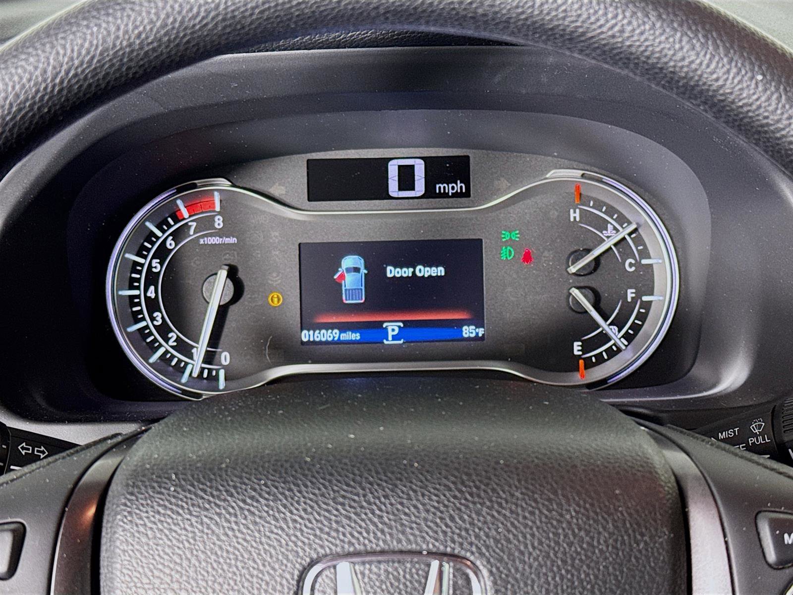 Used 2023 Honda Ridgeline Sport image 14