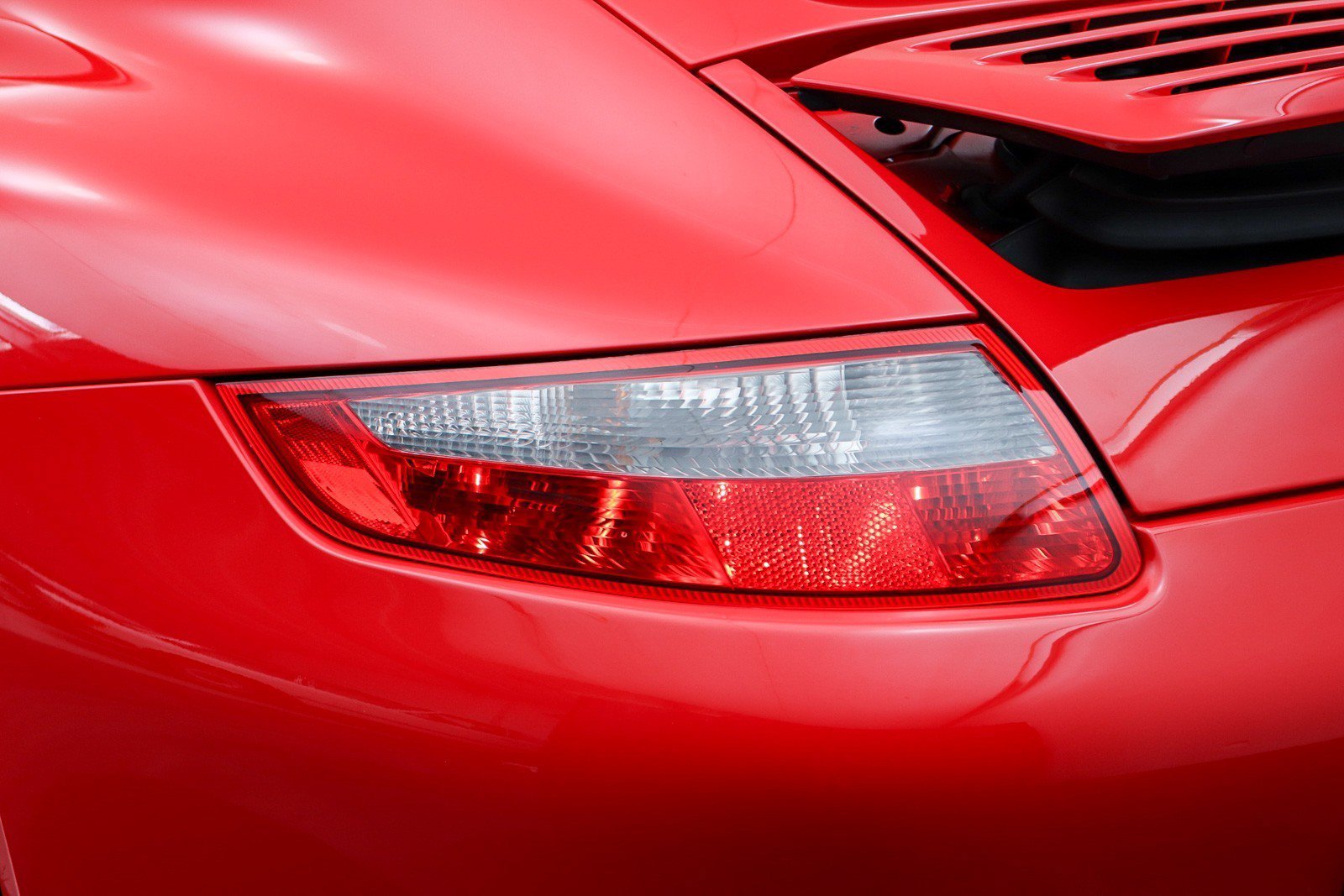 Used 2006 Porsche 911 Carrera 4S AWD/4WD image 11