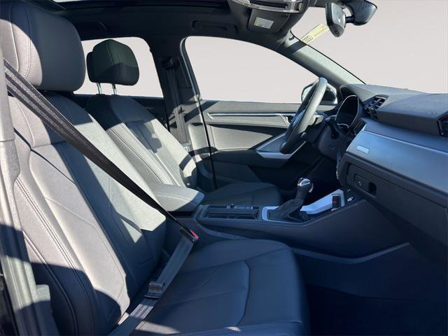 Certified 2025 Audi Q3 2.0T Premium Plus w/ Premium Plus Package image 15