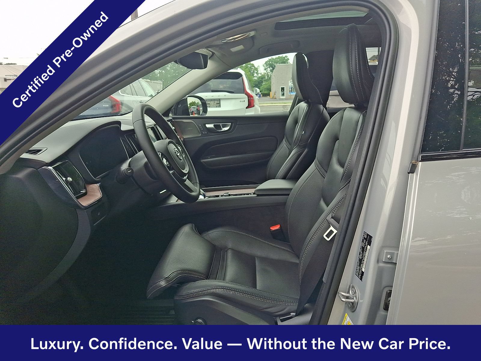 Certified 2023 Volvo XC60 B5 Ultimate w/ Climate Package AWD/4WD image 14