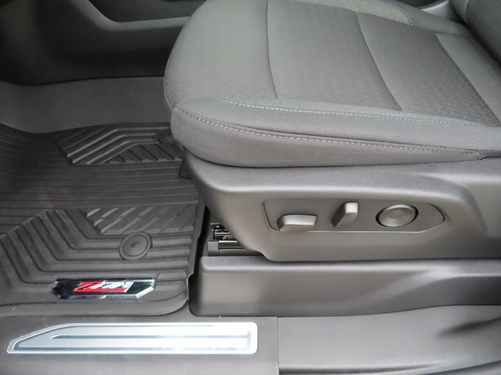 New 2026 Chevrolet Silverado 1500 RST AWD/4WD image 9