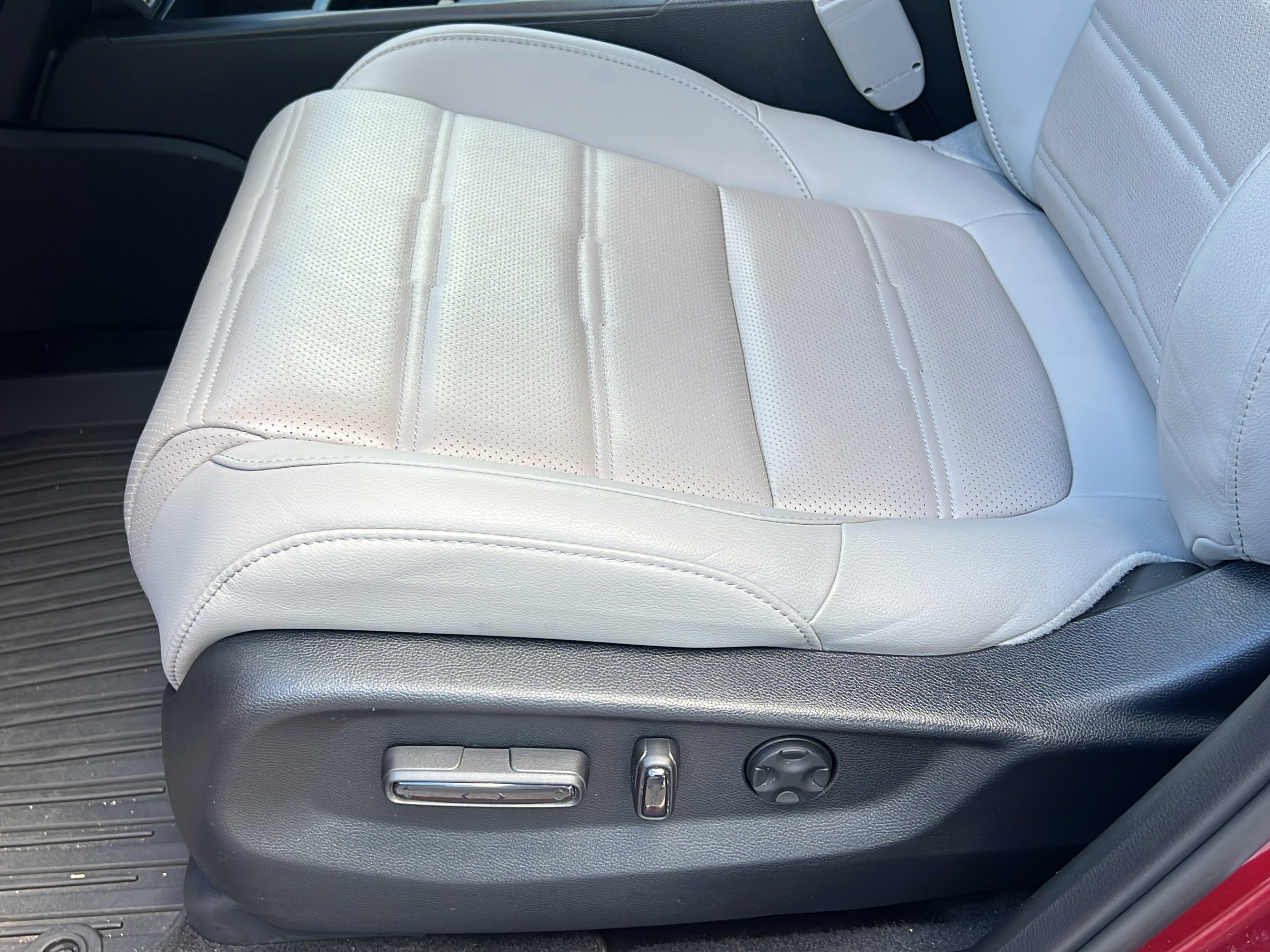 Used 2020 Honda CR-V EX-L image 14