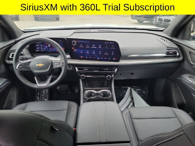 Used 2026 Chevrolet Traverse LT AWD/4WD image 10