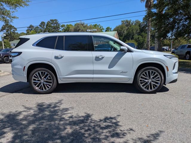 New 2026 Buick Enclave Avenir FWD image 4
