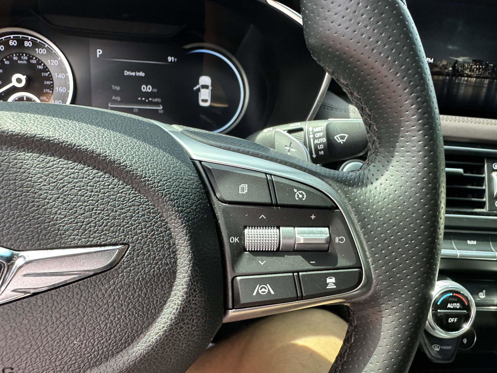 Used 2022 Genesis G70 2.0T w/ Prestige Package image 30