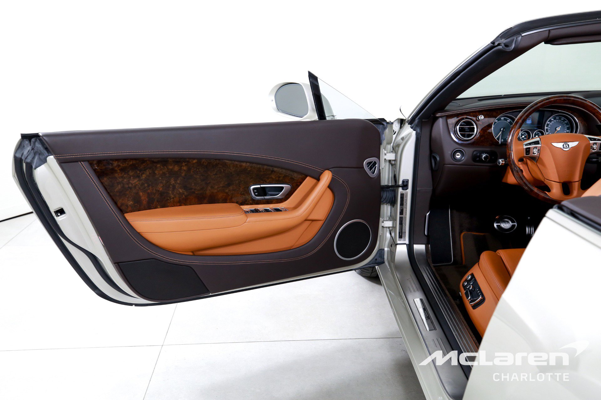 Used 2013 Bentley Continental GT AWD/4WD image 11