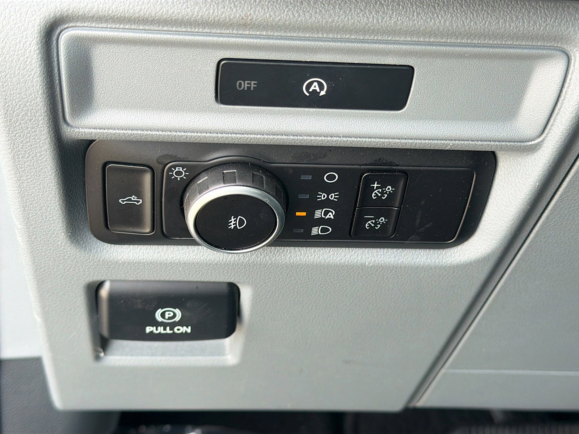Used 2025 Ford F150 XLT w/ Equipment Group 301A Standard image 32
