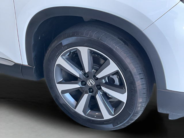 Certified 2025 Honda Pilot Touring image 29