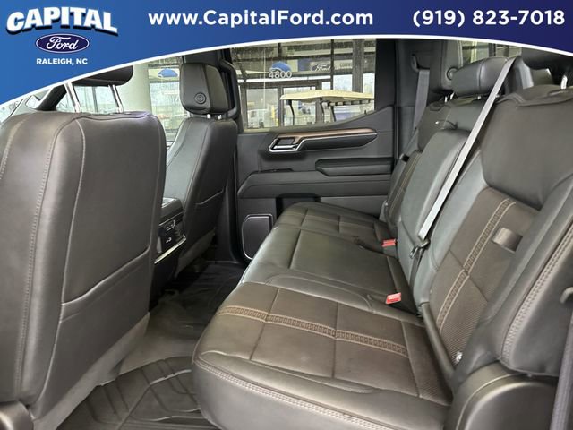 Used 2024 Chevrolet Silverado 1500 High Country w/ High Country Premium Package image 16