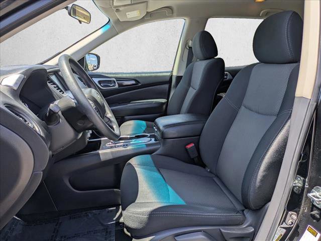 Used 2019 Nissan Pathfinder S FWD image 15