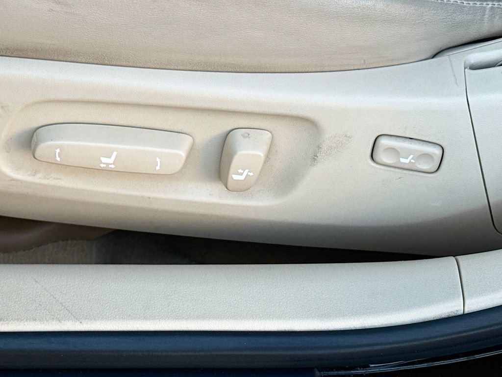 Used 2012 Lexus ES 350 FWD image 24