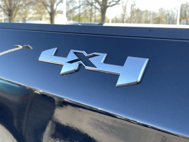 Used 2023 GMC Sierra 1500 Elevation image 11