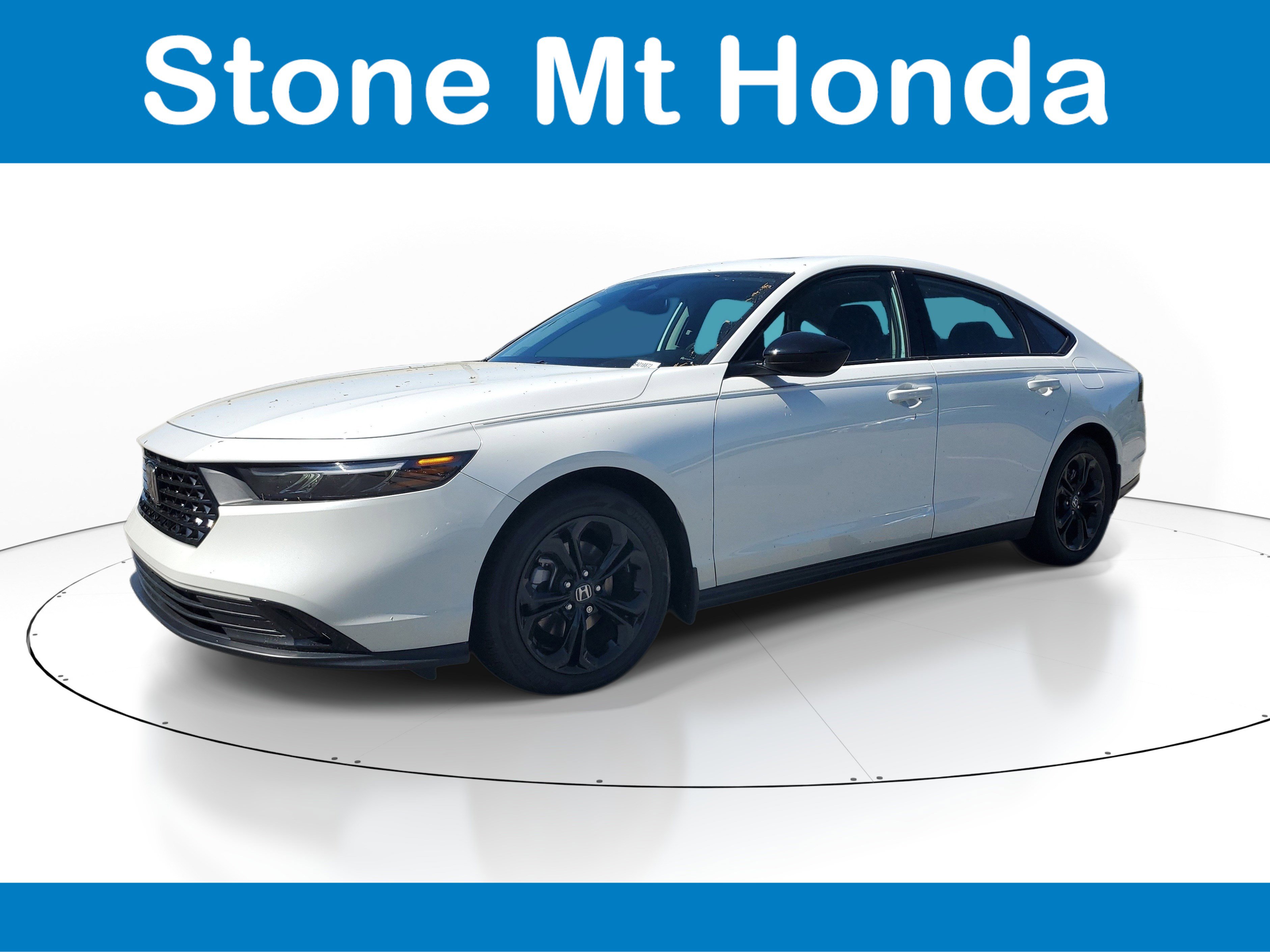 Used 2025 Honda Accord SE image 3
