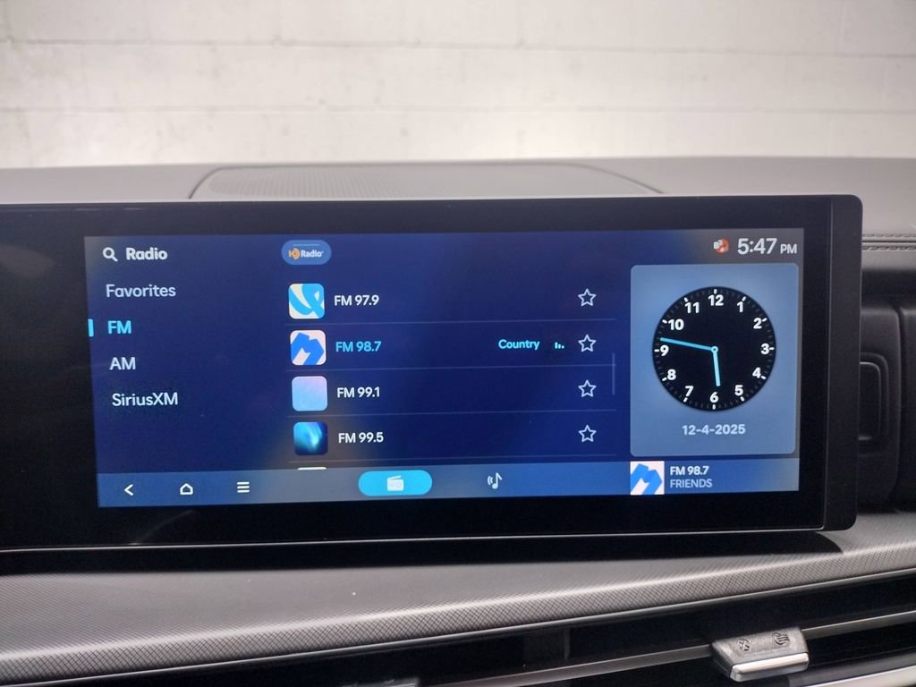 New 2026 Hyundai Santa Fe SE AWD/4WD image 12