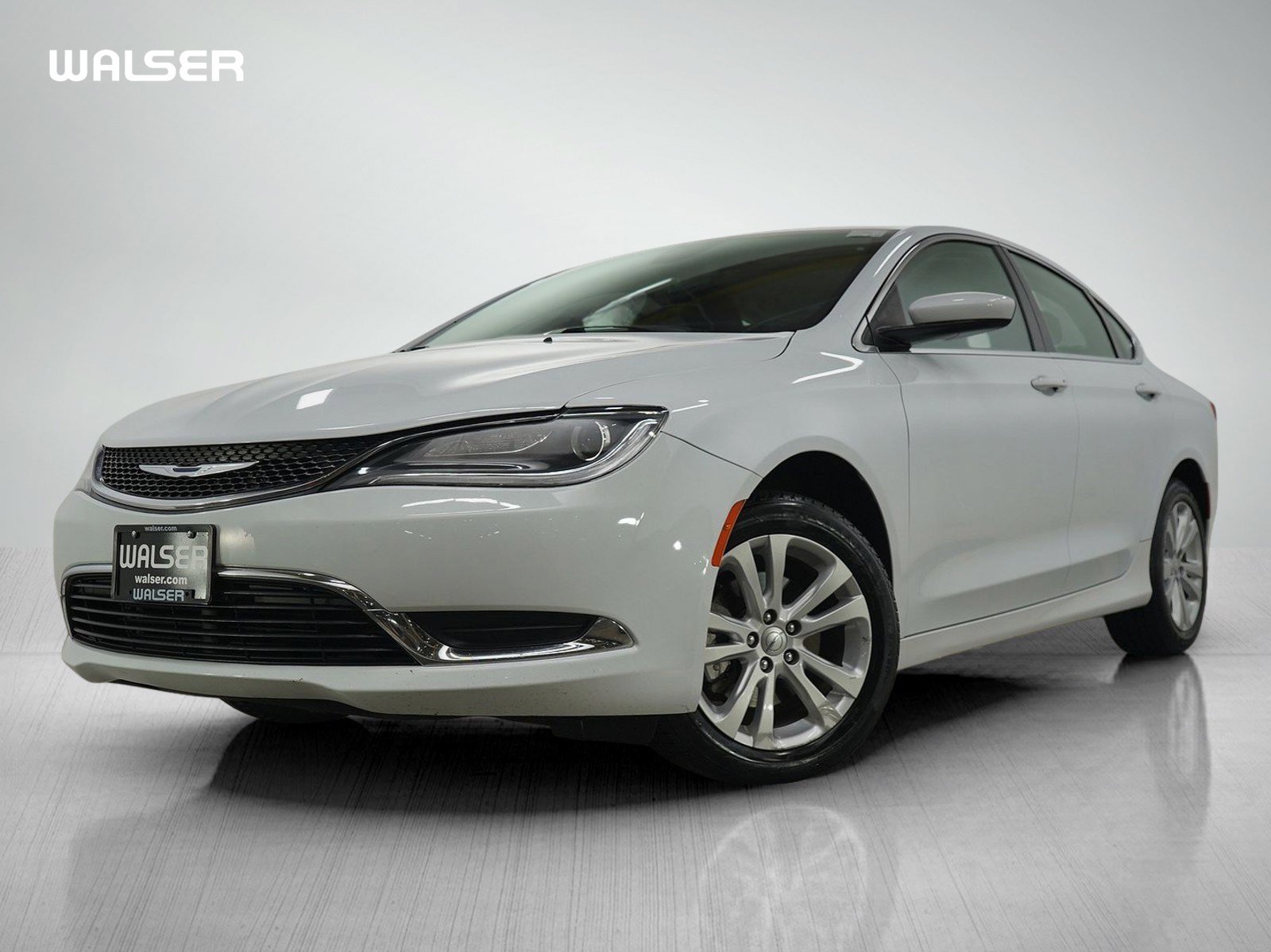 Used 2016 Chrysler 200 Limited w/ Anniversary Edition FWD image 1
