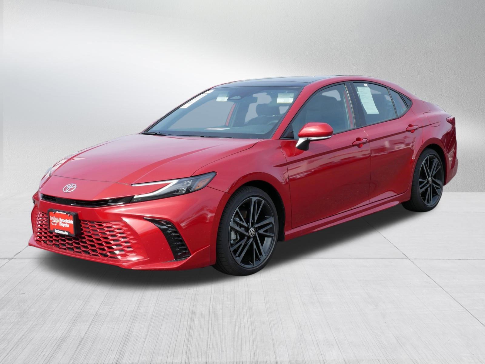 Certified 2025 Toyota Camry XSE FWD image 3