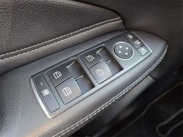 Used 2018 Mercedes-Benz GLE 350 4MATIC image 34