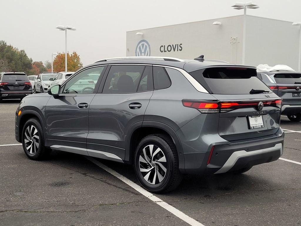 New 2026 Volkswagen Tiguan S FWD image 7