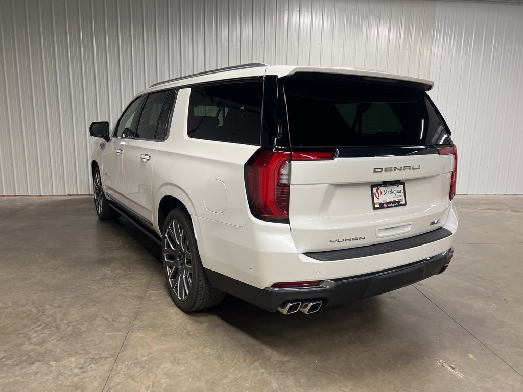 Used 2025 GMC Yukon XL Denali Ultimate image 13