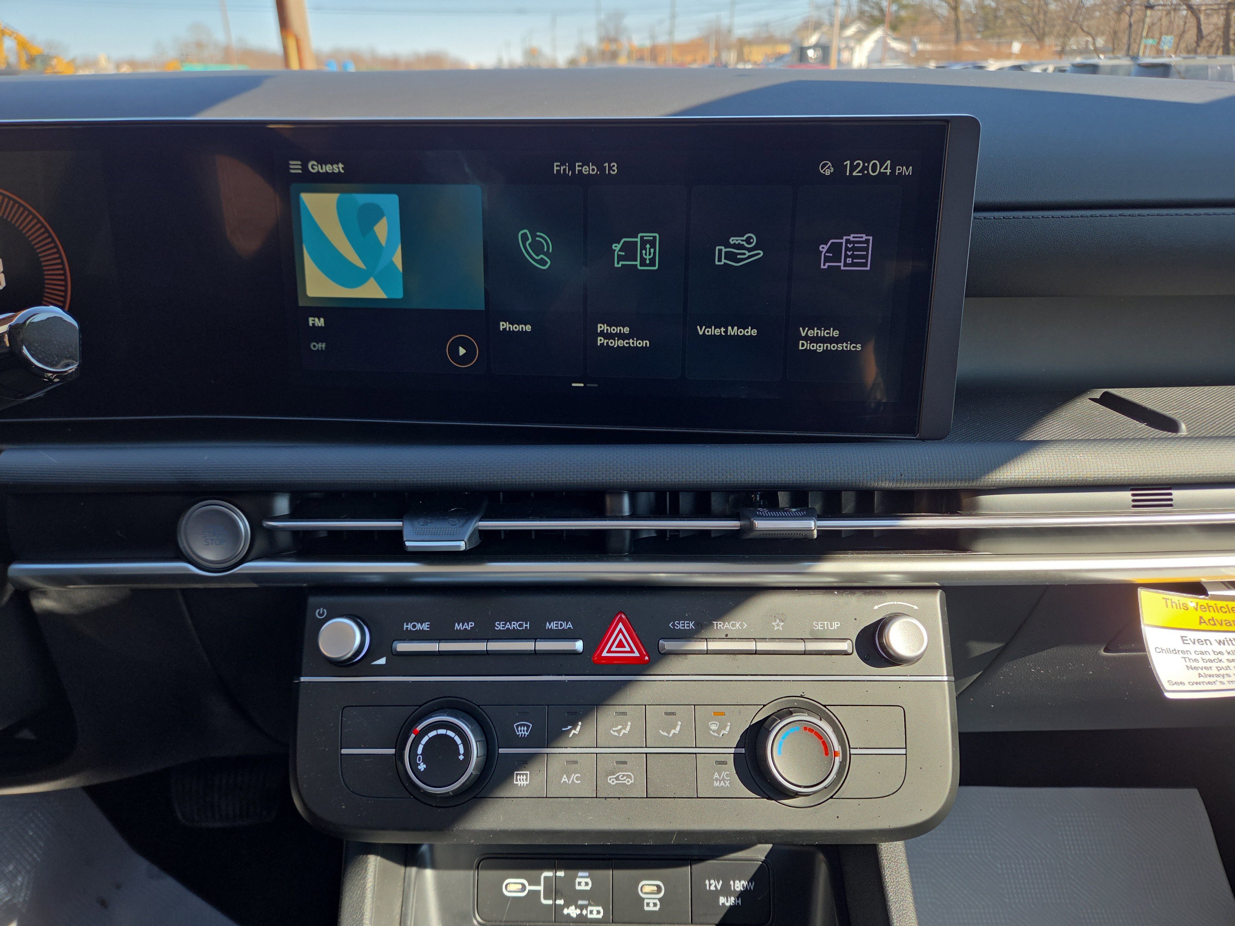 Certified 2025 Hyundai Tucson SE image 25