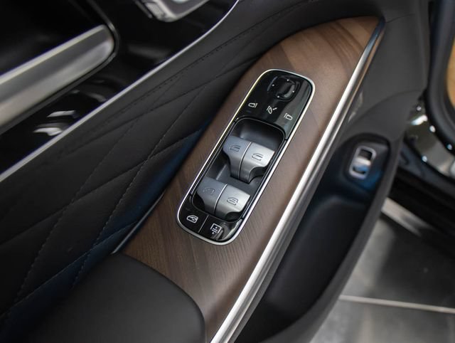 New 2027 Mercedes-Benz S 580 4MATIC Sedan image 14