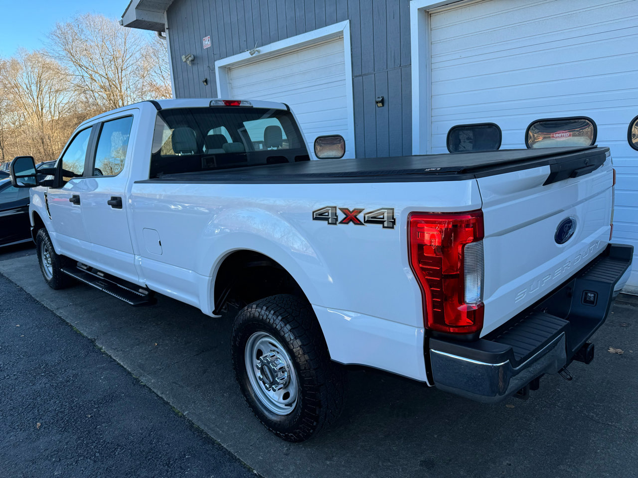 Used 2019 Ford F350 XL w/ Power Equipment Group image 6