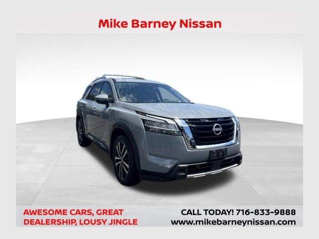 Used 2024 Nissan Pathfinder Platinum AWD/4WD image 1