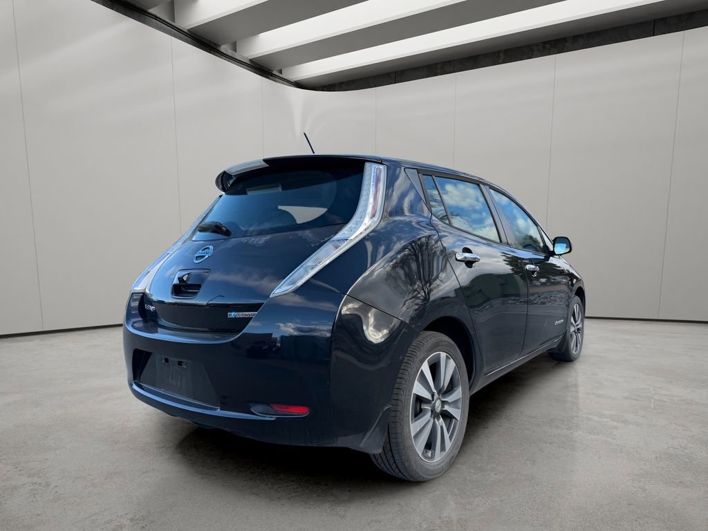 Used 2015 Nissan Leaf SL image 5