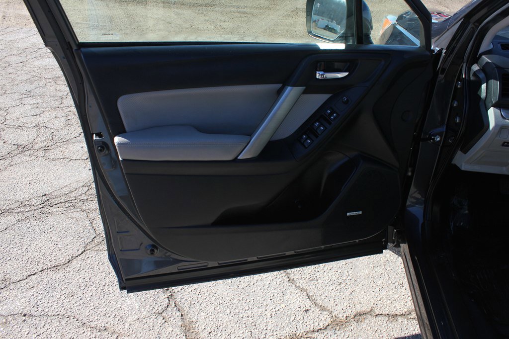 Used 2015 Subaru Forester 2.5i Limited image 30