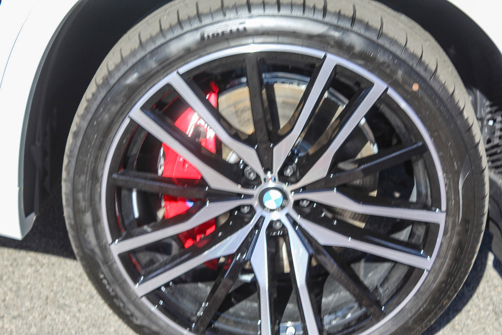 New 2026 BMW X5 sDrive40i w/ M Sport Package image 10