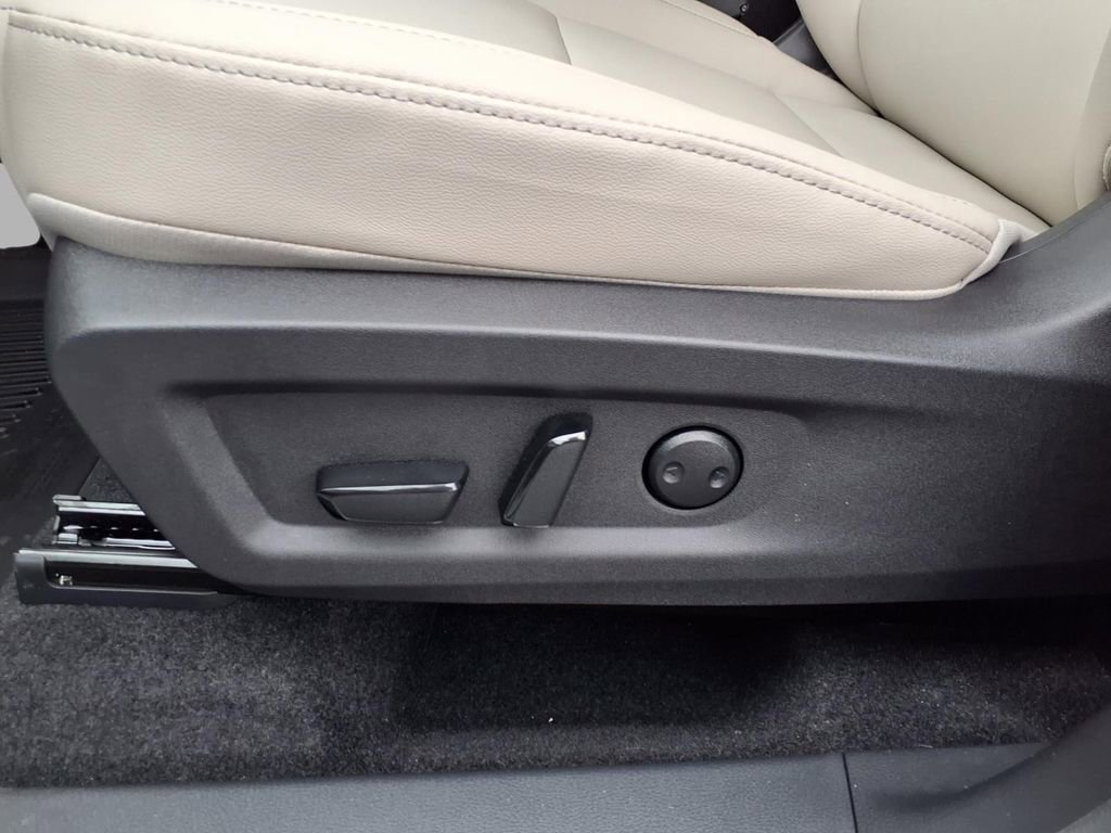 New 2026 Nissan Murano SV AWD/4WD image 24