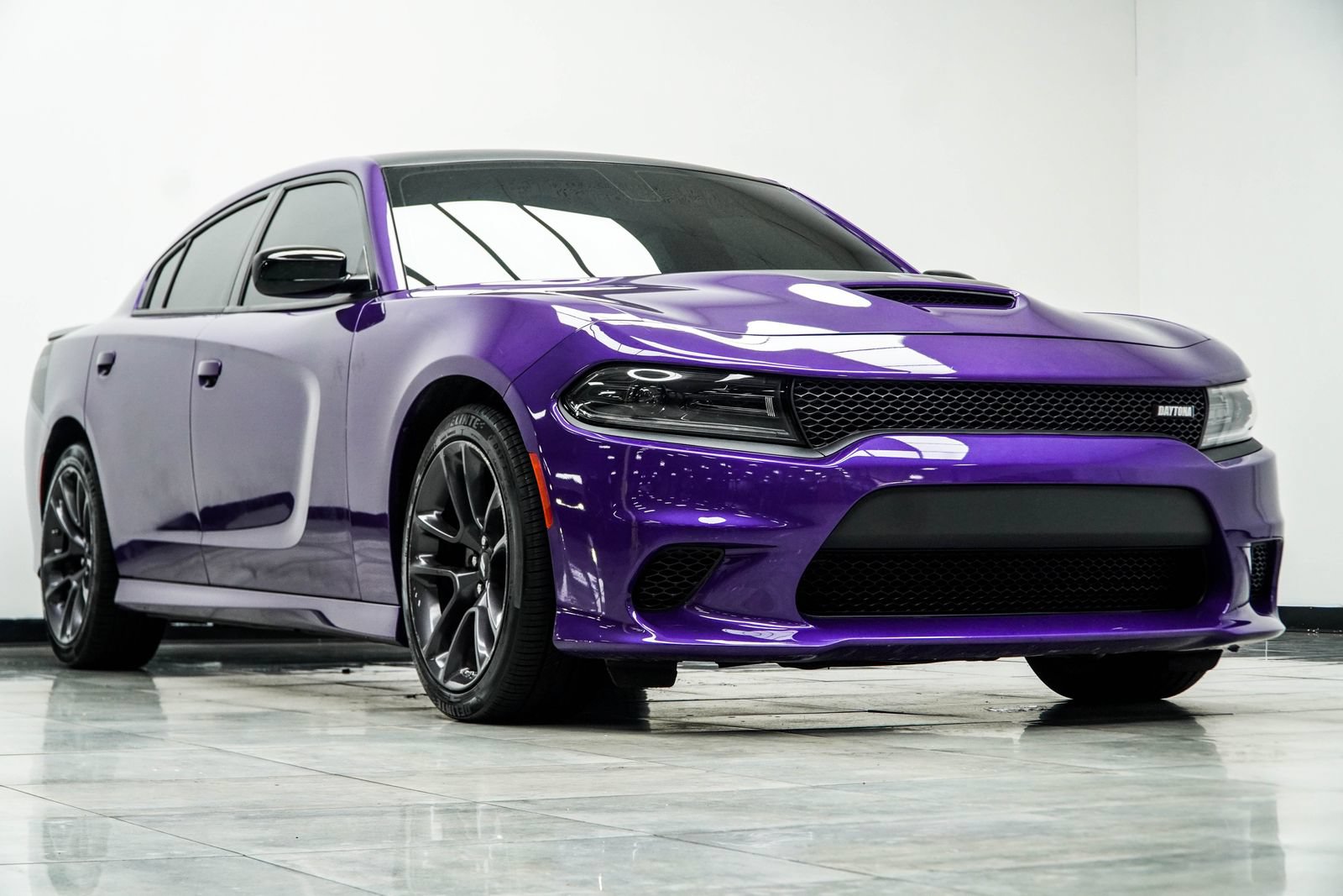 Used 2023 Dodge Charger R/T w/ Daytona Edition Group RWD image 4