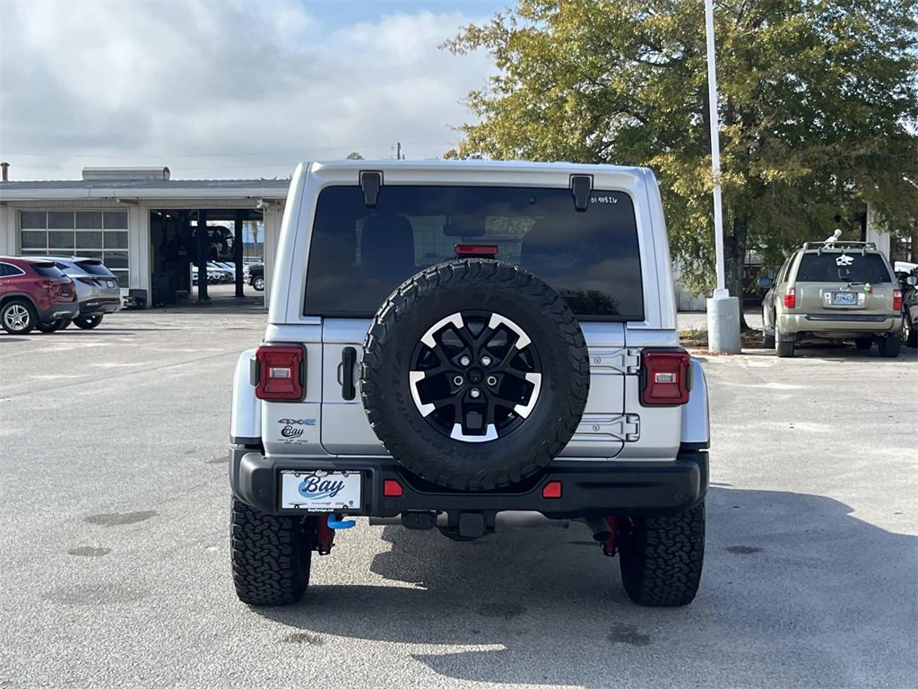 Used 2024 Jeep Wrangler Unlimited Rubicon 4xe image 4
