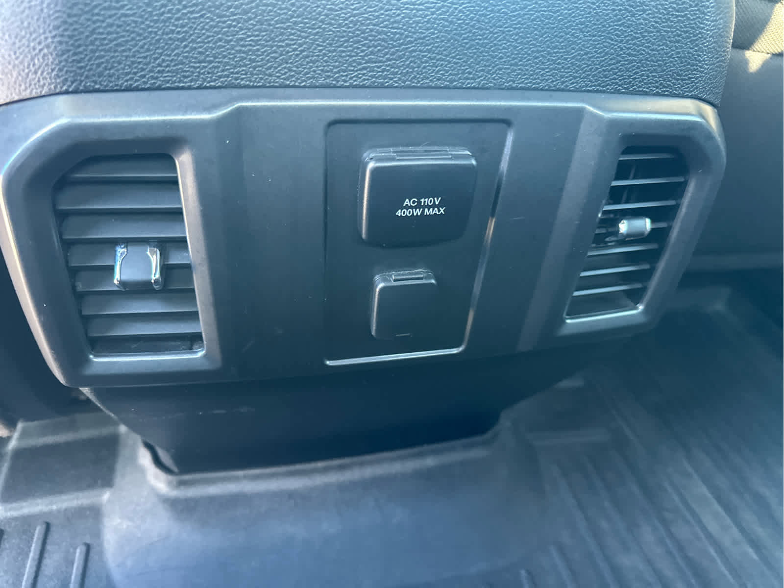 Used 2016 Ford F150 XLT w/ Equipment Group 302A Luxury image 36