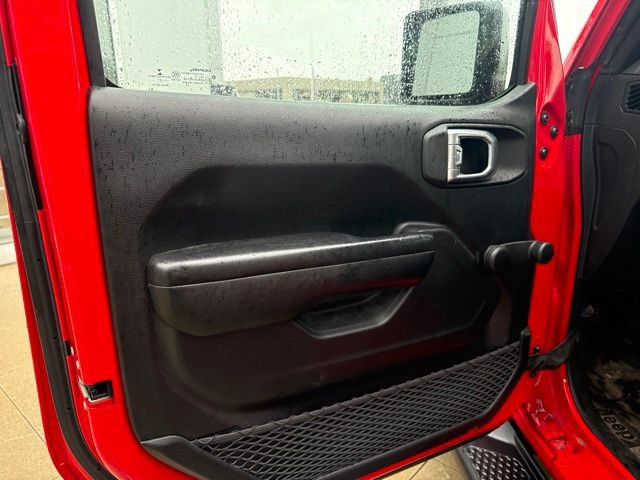 Used 2021 Jeep Gladiator Sport AWD/4WD image 13