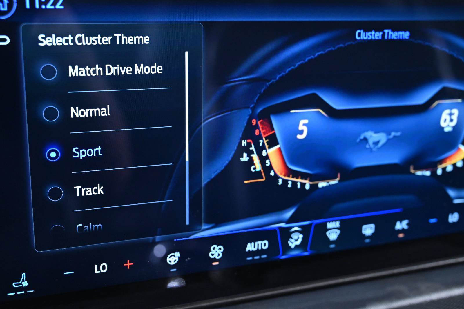 Used 2025 Ford Mustang Premium RWD image 24