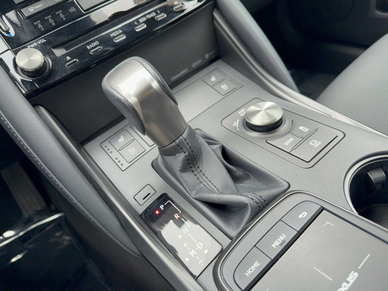 Used 2023 Lexus IS 300 w/ Premium Package RWD image 21