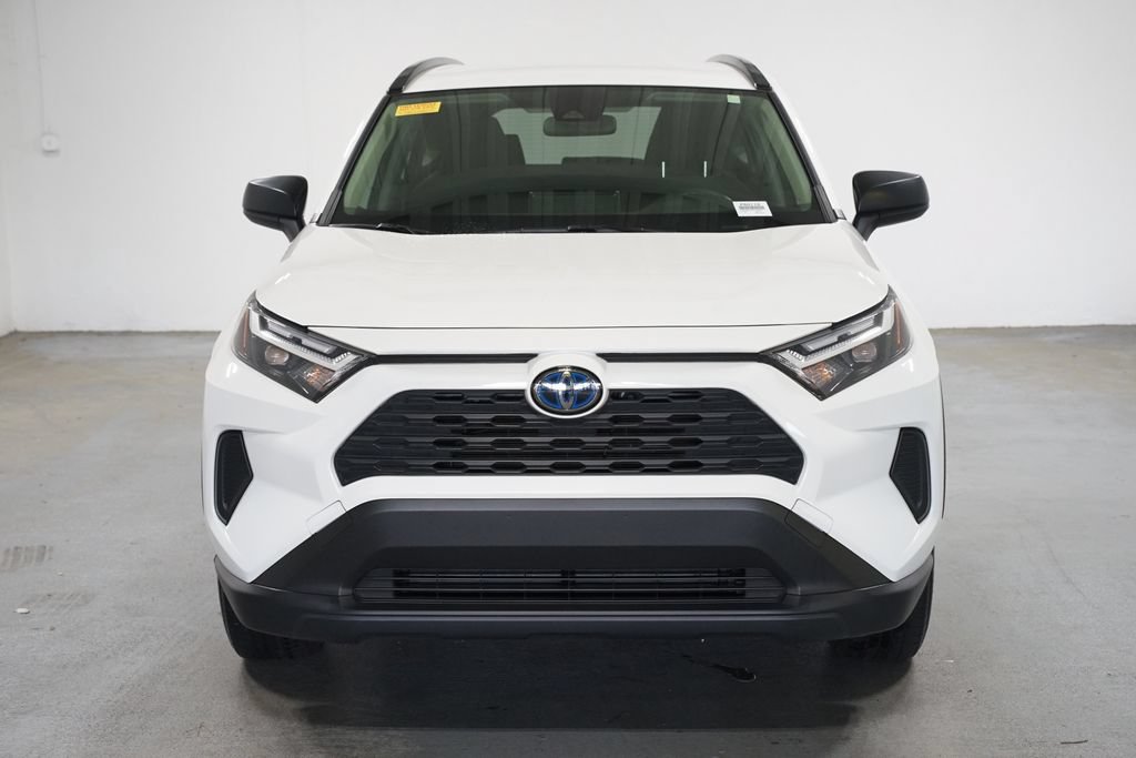 Certified 2023 Toyota RAV4 LE AWD/4WD image 2