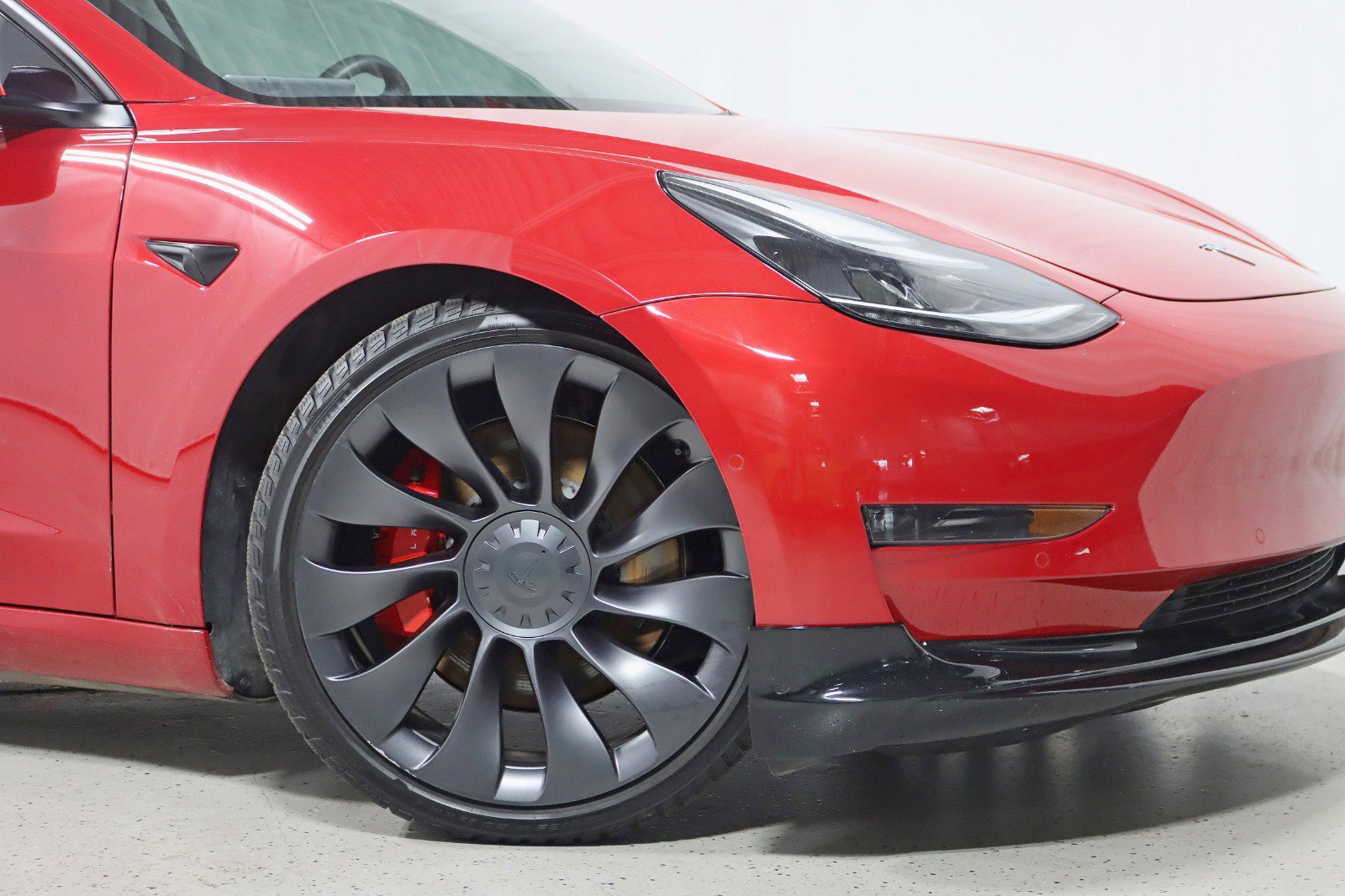 Used 2022 Tesla Model 3 Performance image 5