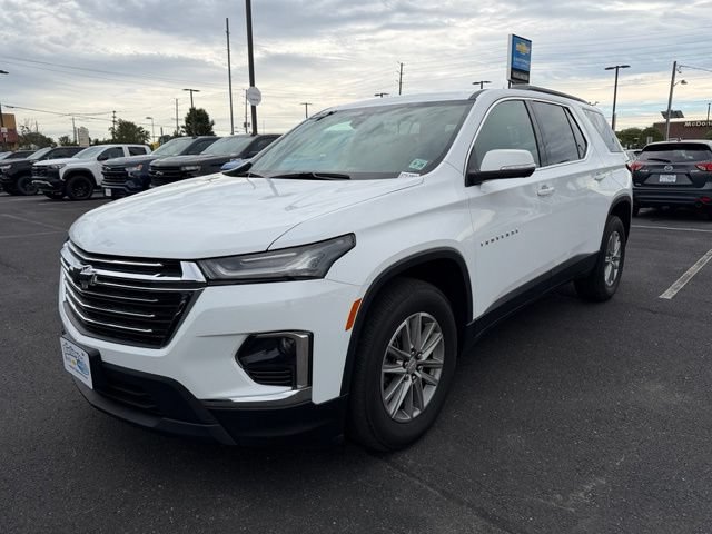 Certified 2023 Chevrolet Traverse LT FWD image 3