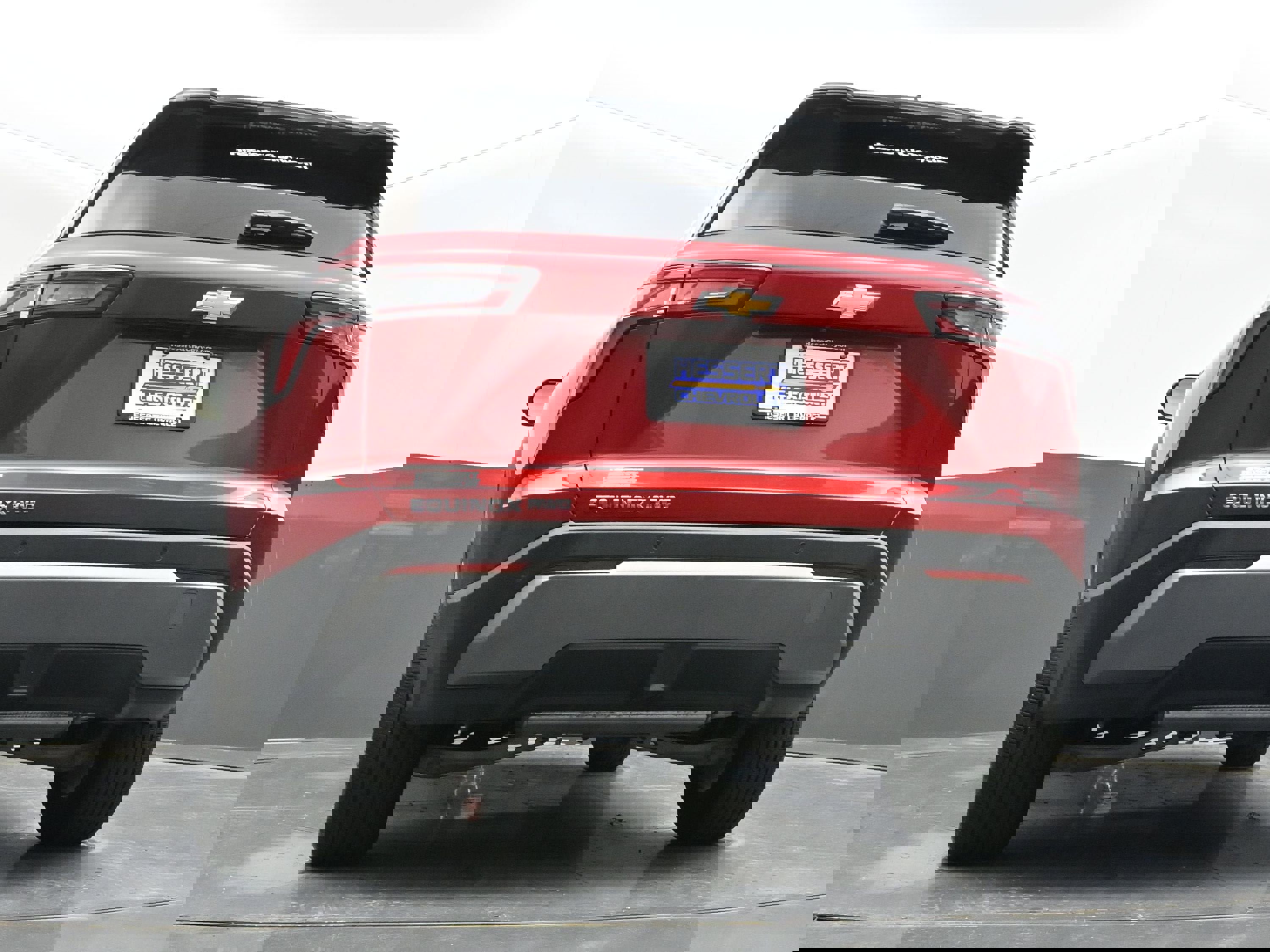 Used 2026 Chevrolet Equinox LT AWD/4WD image 38