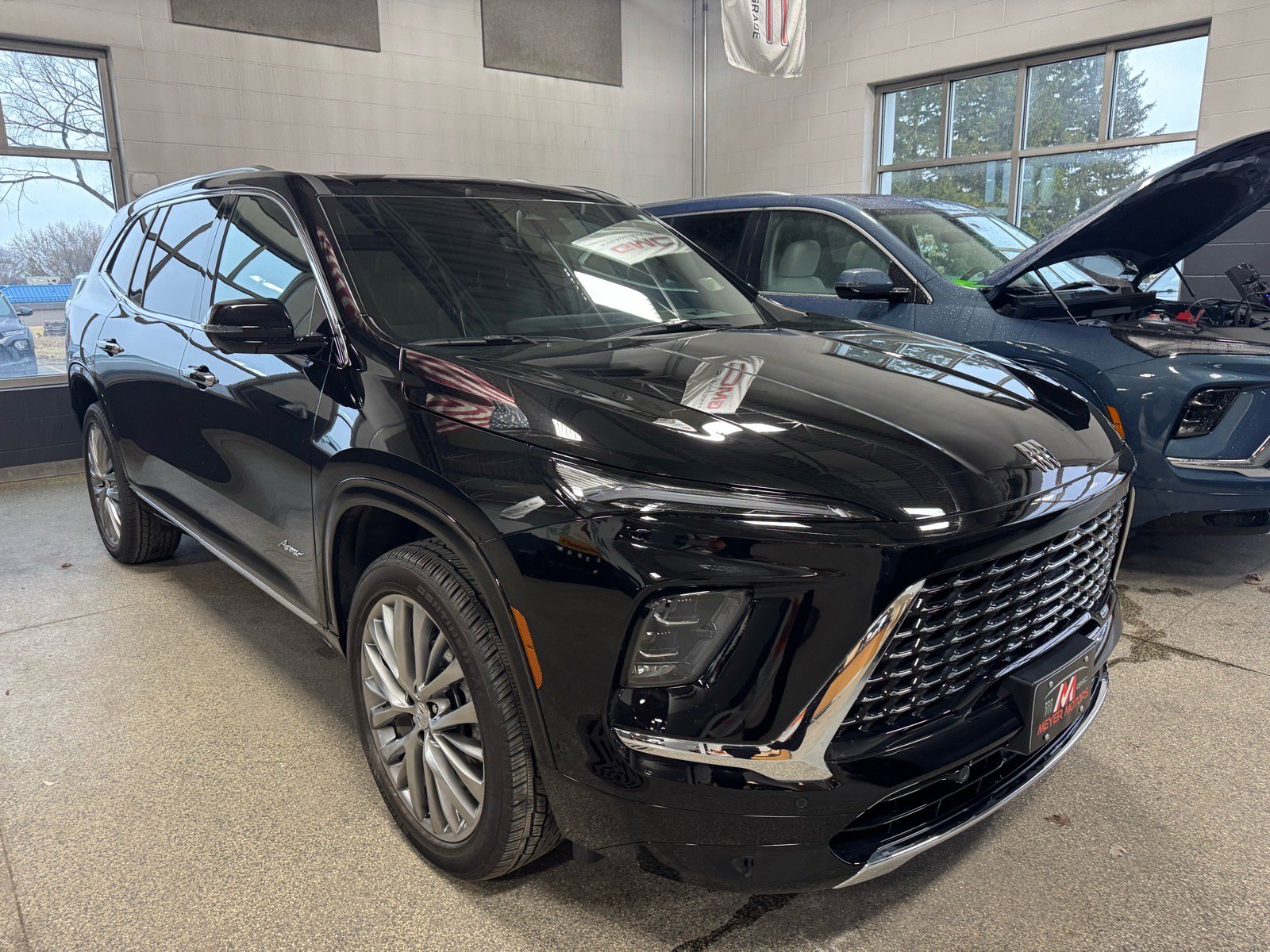 Used 2026 Buick Enclave Avenir w/ Super Cruise Package image 3