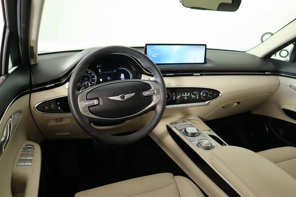 Used 2024 Genesis GV70 2.5T image 2