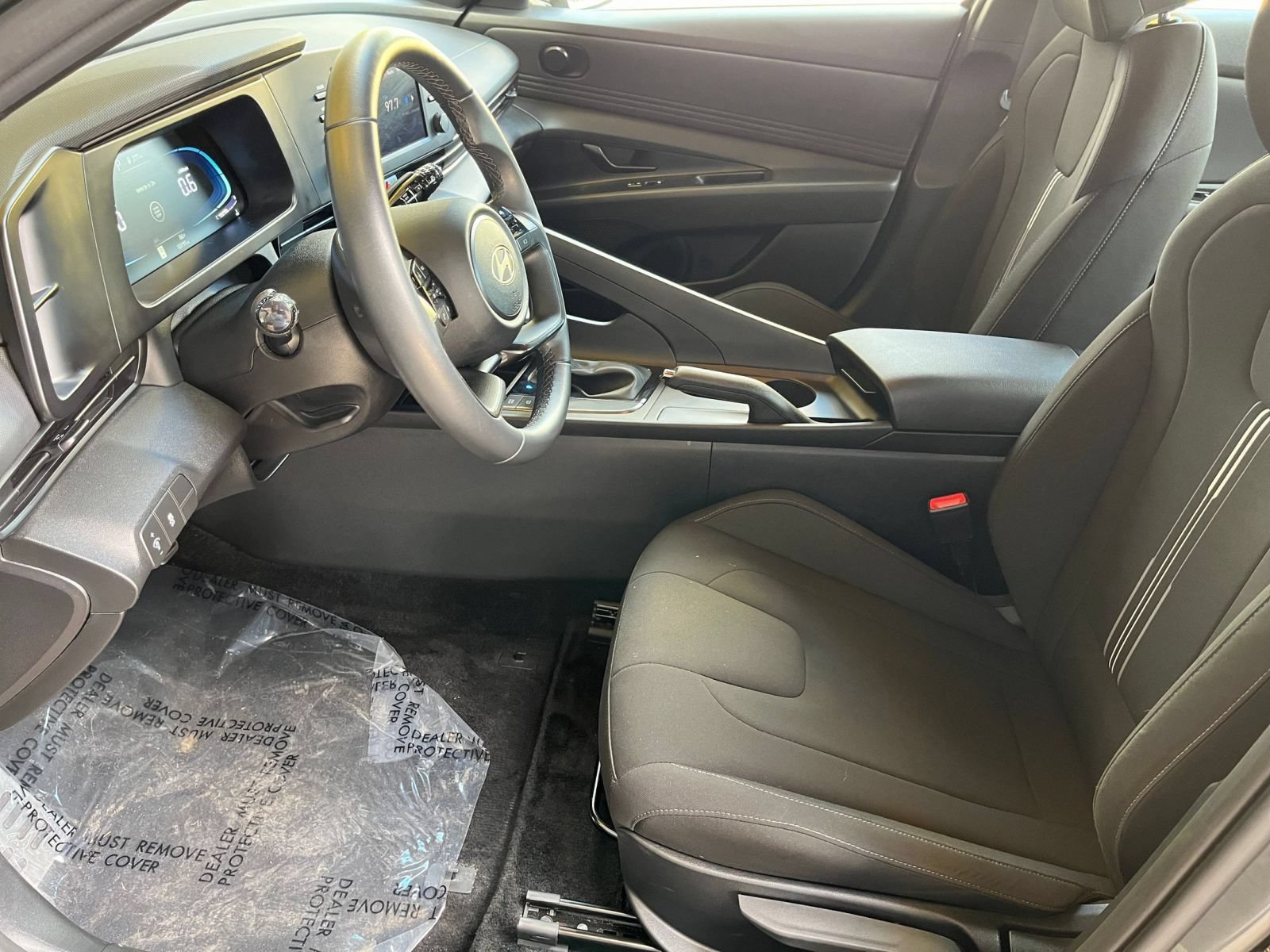Used 2026 Hyundai Elantra Sport FWD image 30