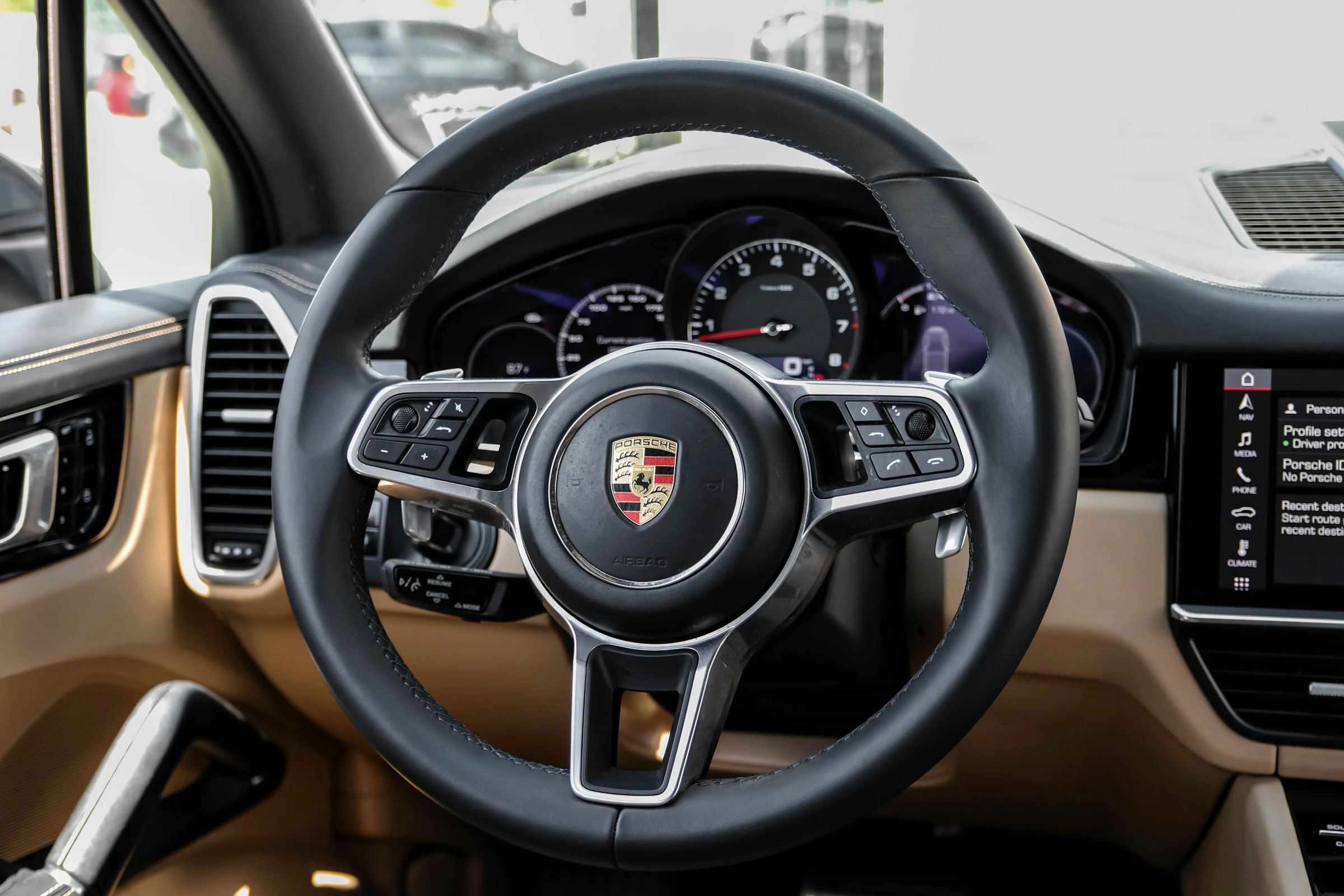Used 2021 Porsche Cayenne S AWD/4WD image 17